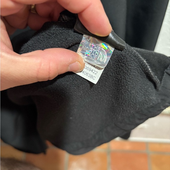 The North Face Black Performance Jacket Soft Shell - Picture 6 of 16